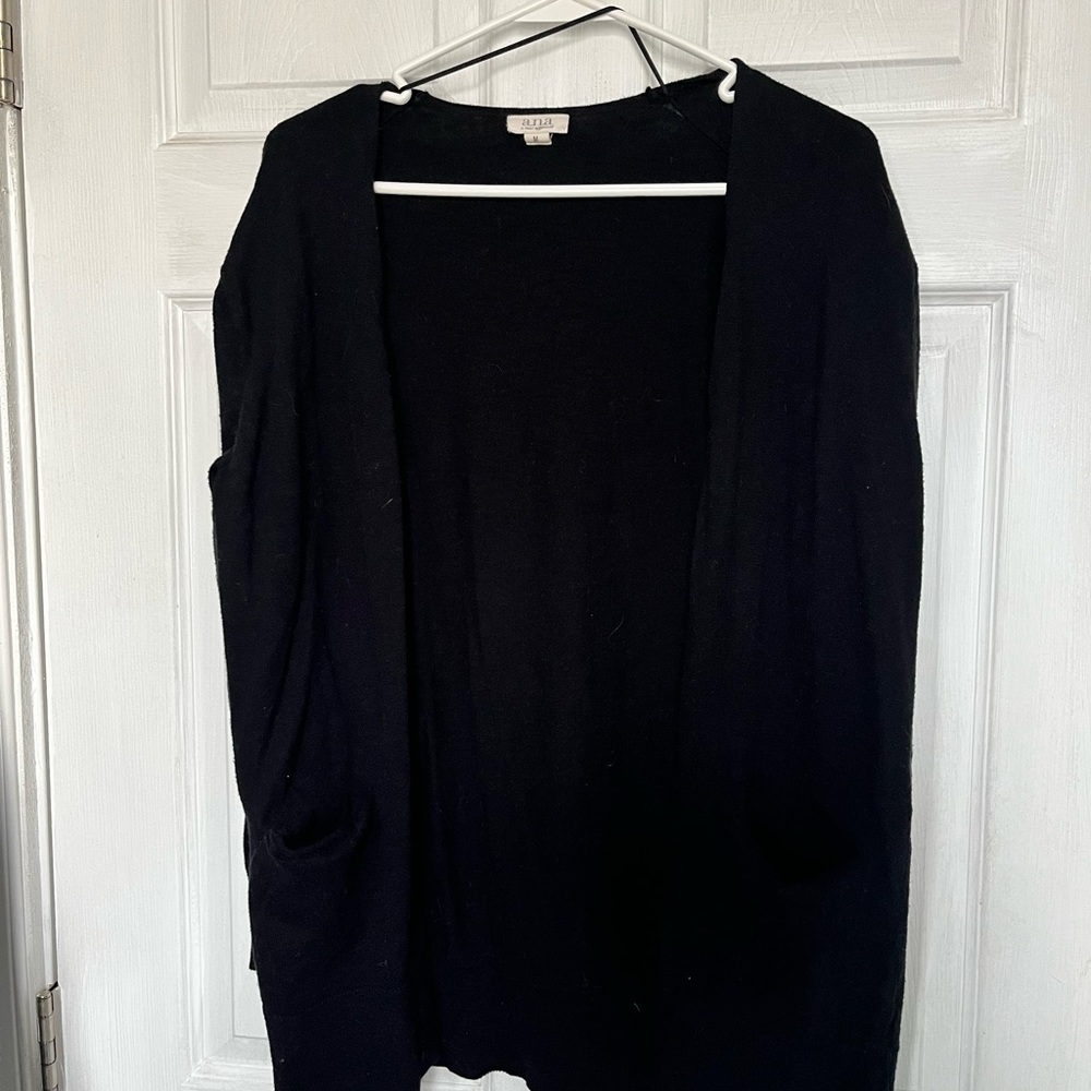 BLACK CARDIGAN SIZE SMALL